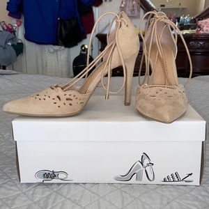 ✨ Lace up Suede Heels